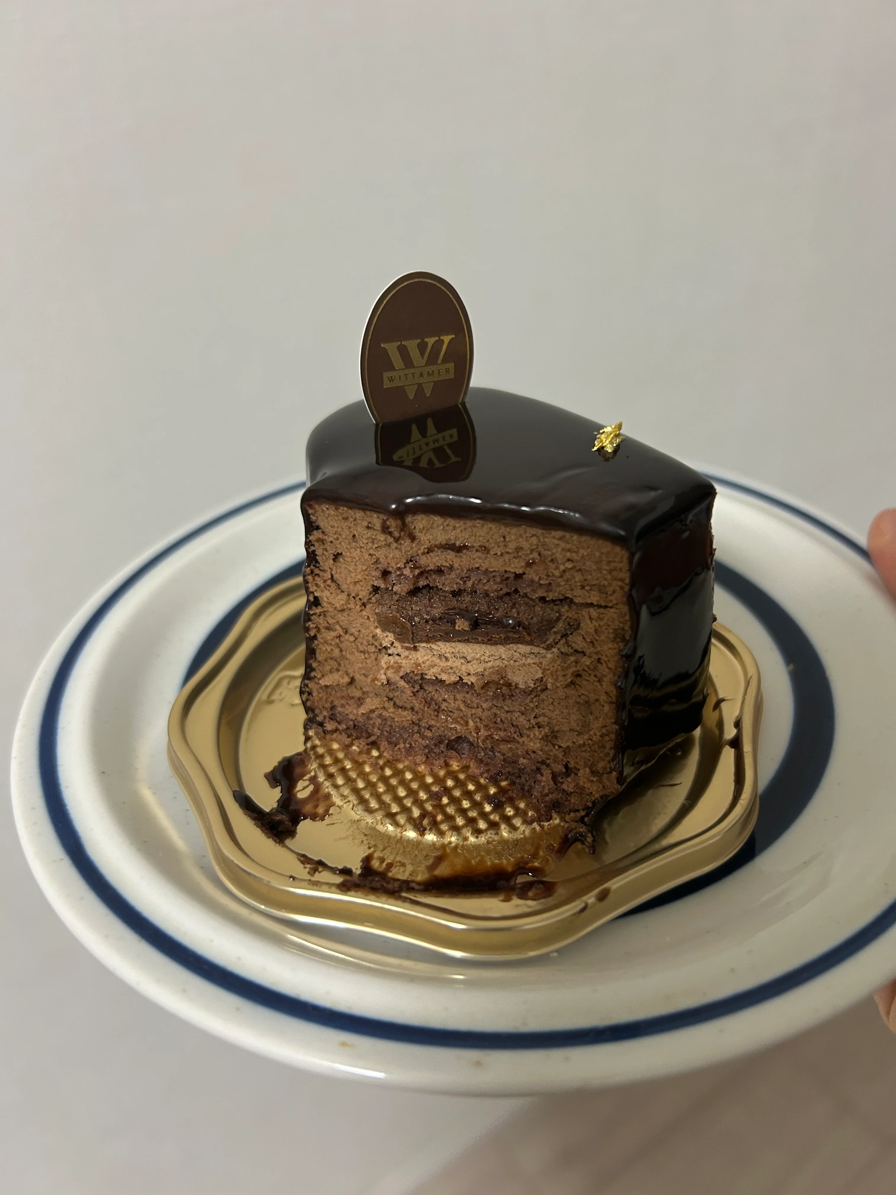 Cool Chocolat cross section
